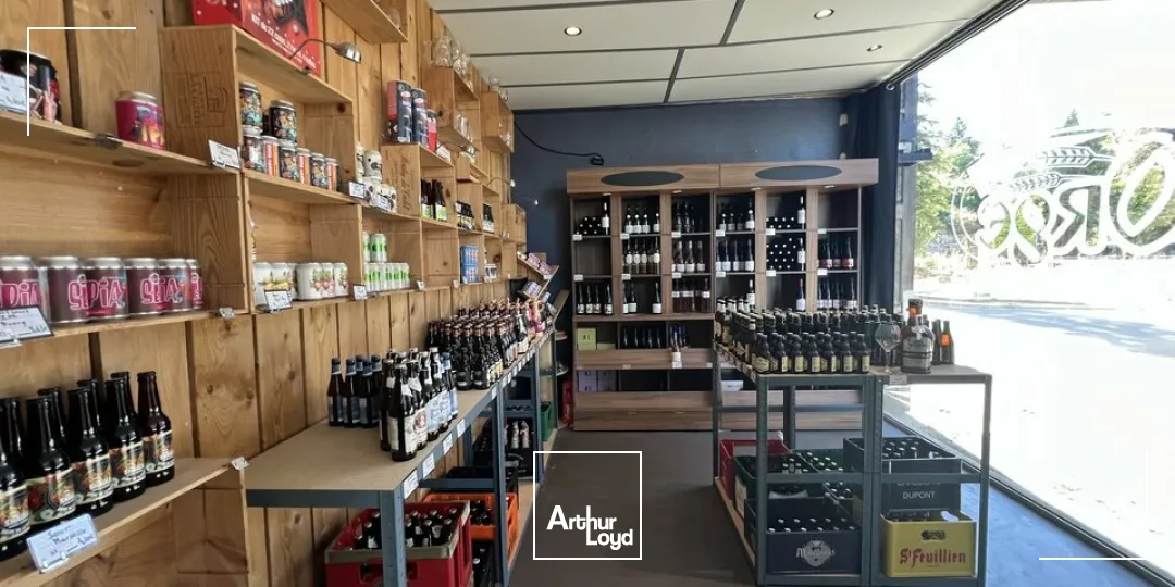 Locaux commerciaux - Location - ANGOULEME - 16000 - 567-567 - 7912933