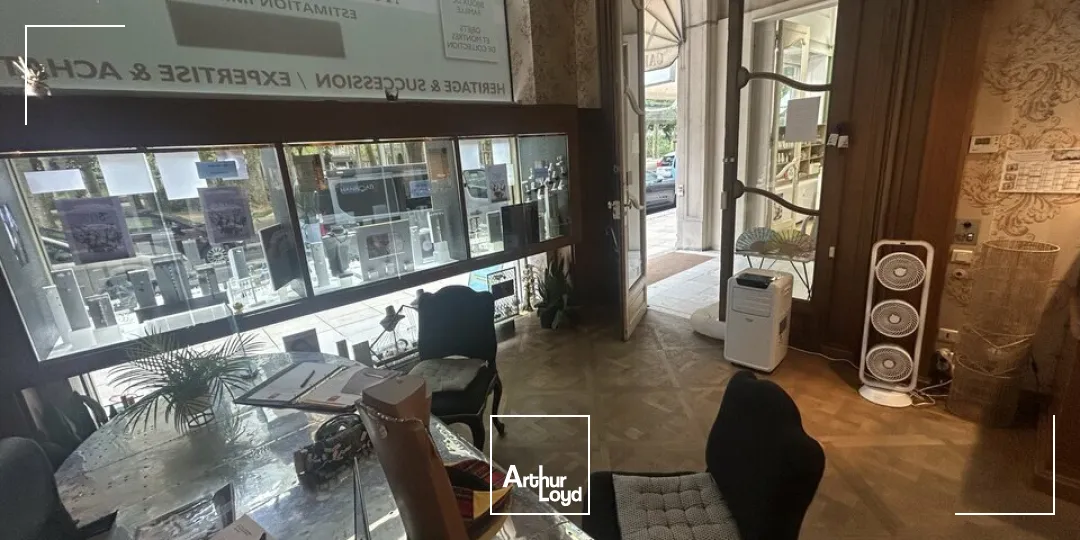 Locaux commerciaux - Location - VICHY - 03200 - 52.01-52.01 - 7912964