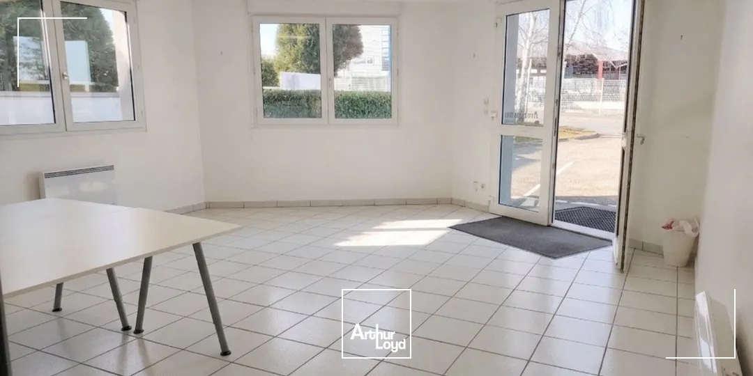 Locaux d'activité & Entrepôts - Location - LA FOUILLOUSE - 42480 - 320-320 - 7913251