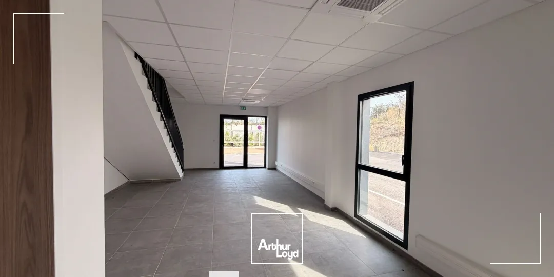 Locaux d'activité & Entrepôts - Location - VILLETTE D'ANTHON - 38280 - 218.18-2923.97 - 7913314