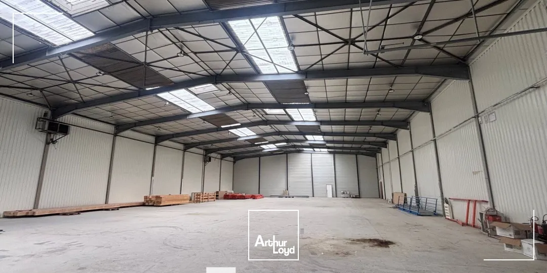 Locaux d'activité & Entrepôts - Location - IRIGNY - 69540 - 1260-1260 - 7913347