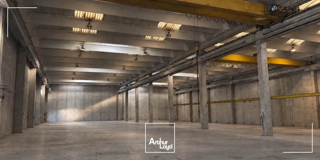Locaux d'activité & Entrepôts - Location - ENSUES LA REDONNE - 13820 - 3700-3700 - 7914687