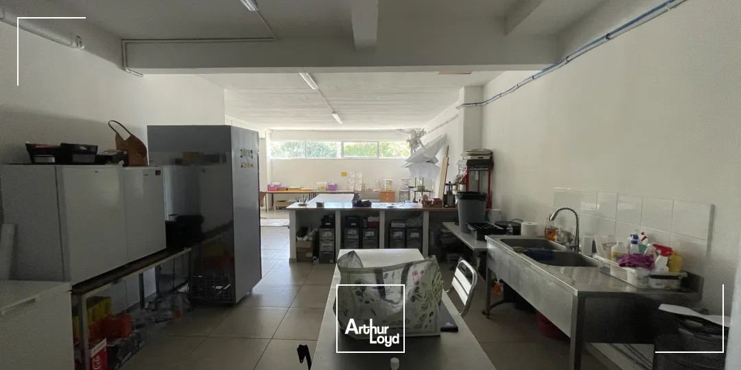 Bureaux - Vente - BRESLES - 60510 - 1620-1620 - 7914855