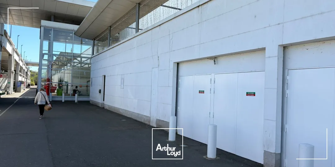 Locaux commerciaux - Location - OLIVET - 45160 - 63-63 - 7914891