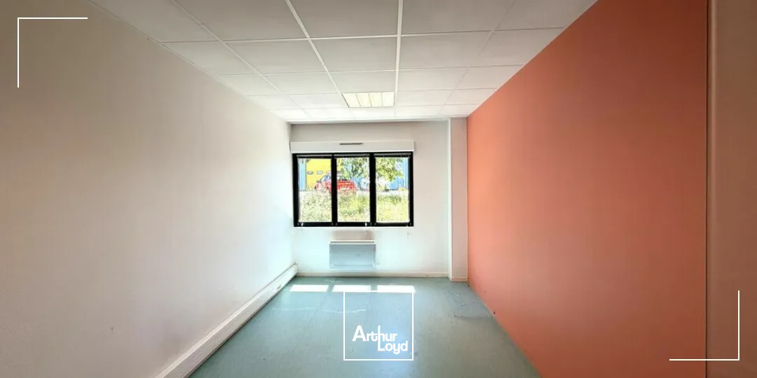 Bureaux - Vente - ANTRAN - 86100 - 294-294 - 7915666