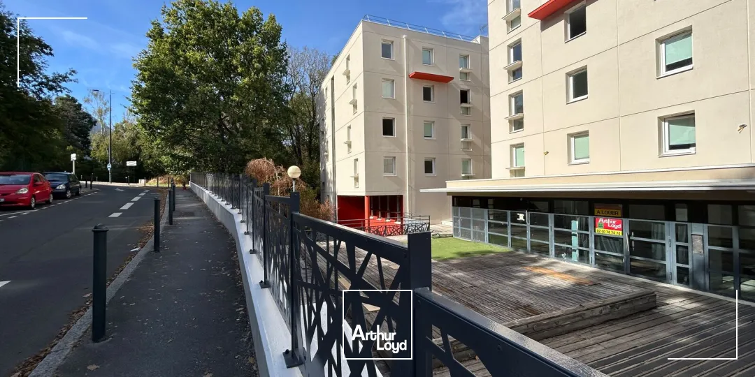 Locaux commerciaux - Location - NANTES - 44300 - 91.97-91.97 - 7916099