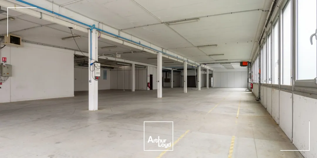 Locaux d'activité & Entrepôts - Location - GENNEVILLIERS - 92230 - 819-1638 - 7916221