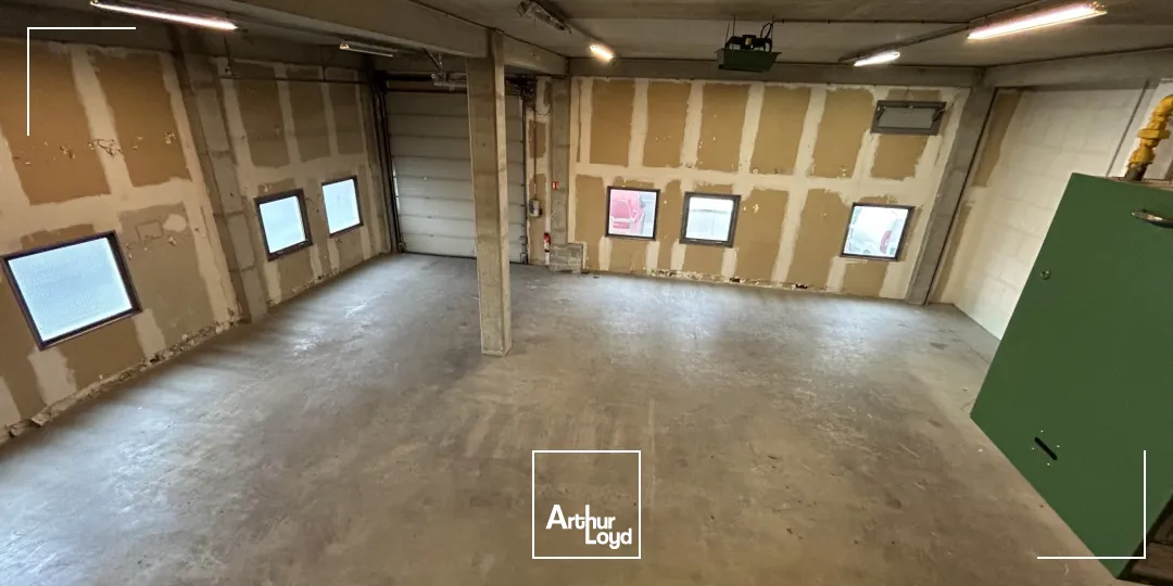 Locaux d'activité & Entrepôts - Location - VILLENEUVE LA GARENNE - 92390 - 432-2215 - 7916239