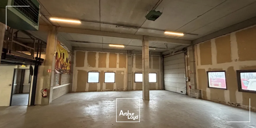 Locaux d'activité & Entrepôts - Location - VILLENEUVE LA GARENNE - 92390 - 432-2215 - 7916241