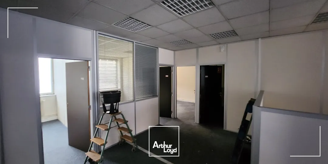 Locaux d'activité & Entrepôts - Location - GENNEVILLIERS - 92230 - 157-1001 - 7916265
