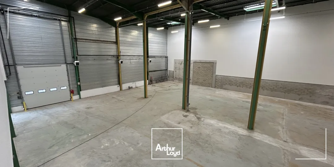 Locaux d'activité & Entrepôts - Location - VILLENEUVE LA GARENNE - 92390 - 969-969 - 7916350