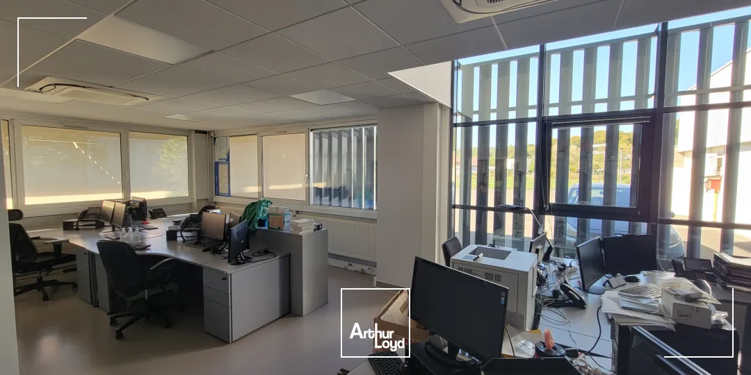 Locaux d'activité & Entrepôts - Vente - Courcelles les montbeliard - 25420 - 1100-1100 - 7916982