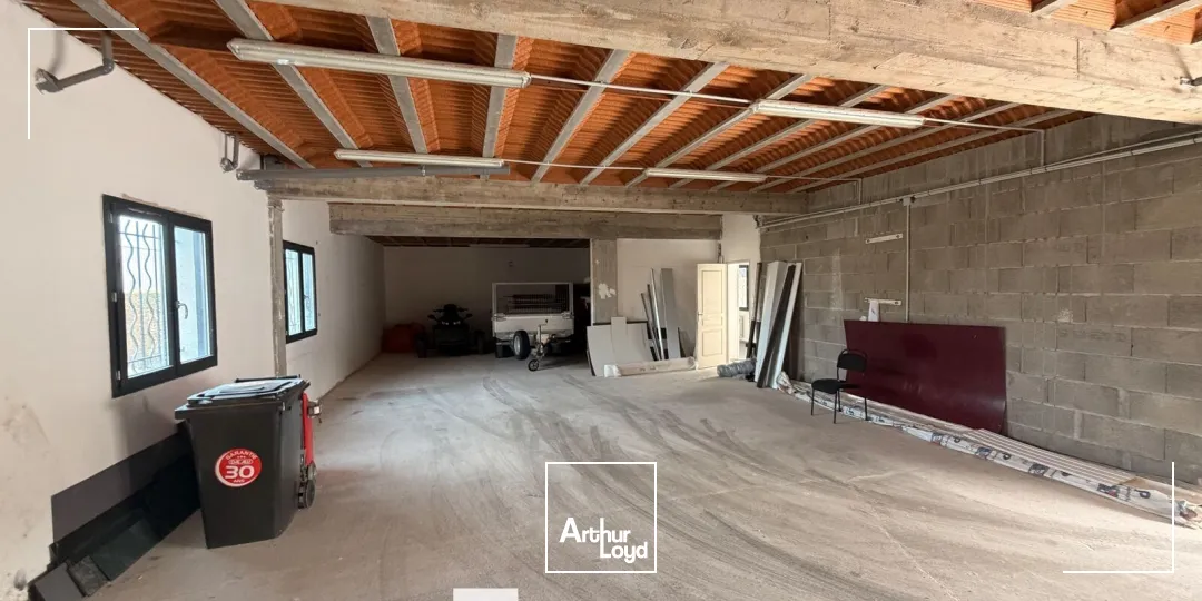 Locaux d'activité & Entrepôts - Location - VILLETTE D'ANTHON - 38280 - 160-160 - 7917058