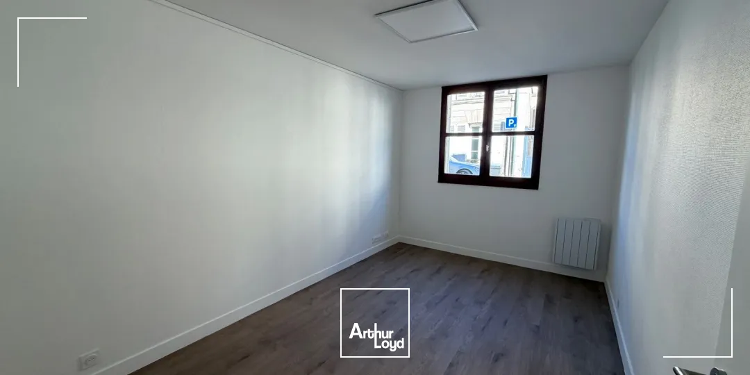 Bureaux - Vente - COMPIEGNE - 60200 - 131.85-131.85 - 7917400