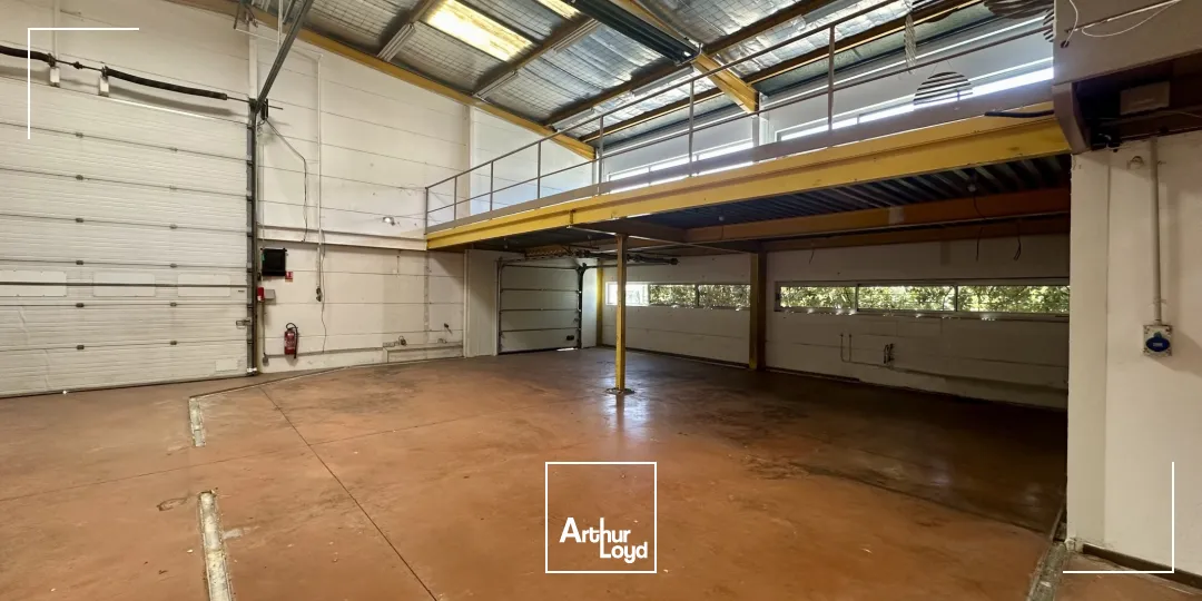 Locaux d'activité & Entrepôts - Location - VITROLLES - 13127 - 125-626 - 7917498