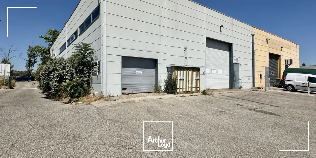 Locaux d'activité & Entrepôts - Location - VITROLLES - 13127 - 125-626 - 7917495