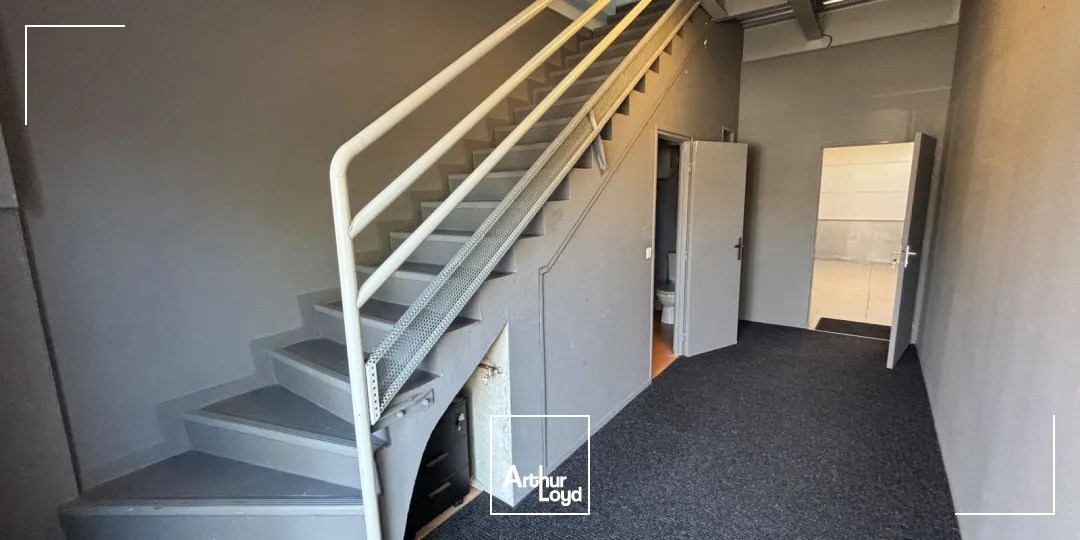 Locaux d'activité & Entrepôts - Location - SAINT JACQUES SUR DARNETAL - 76160 - 160-160 - 7917732