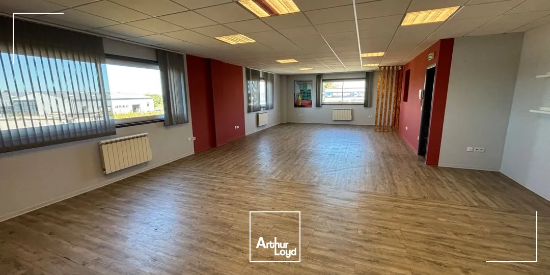 Locaux d'activité & Entrepôts - Location - SAINT JACQUES SUR DARNETAL - 76160 - 160-160 - 7917735