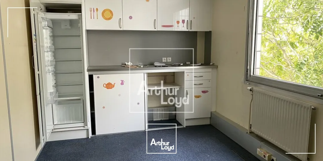 Bureaux - Vente - ÉVRY-COURCOURONNES - 91000 - 83-1110.3 - 7918304