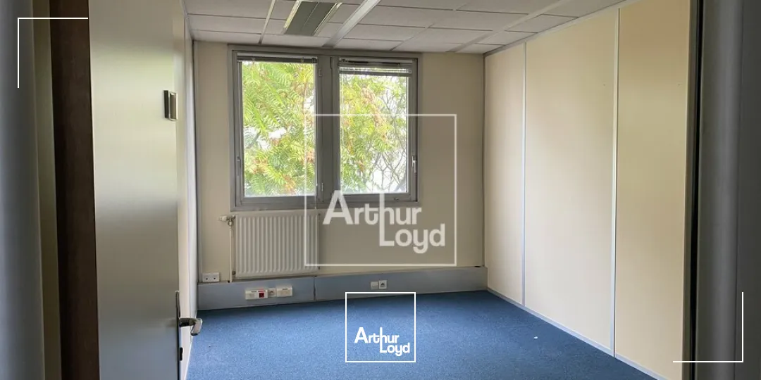 Bureaux - Vente - ÉVRY-COURCOURONNES - 91000 - 83-1110.3 - 7918307