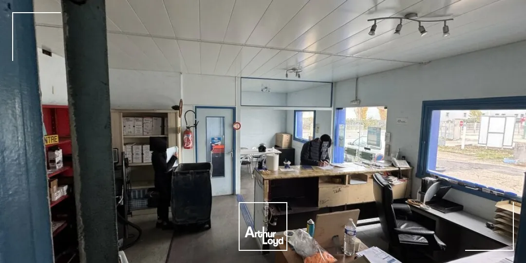 Locaux d'activité & Entrepôts - Location - JOUE LES TOURS - 37300 - 770-770 - 7918422