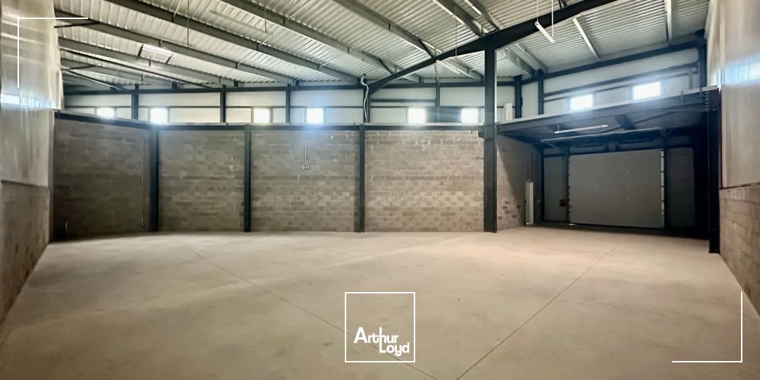 Locaux d'activité & Entrepôts - Vente - BOUC BEL AIR - 13320 - 299.89-2574.91 - 7918496