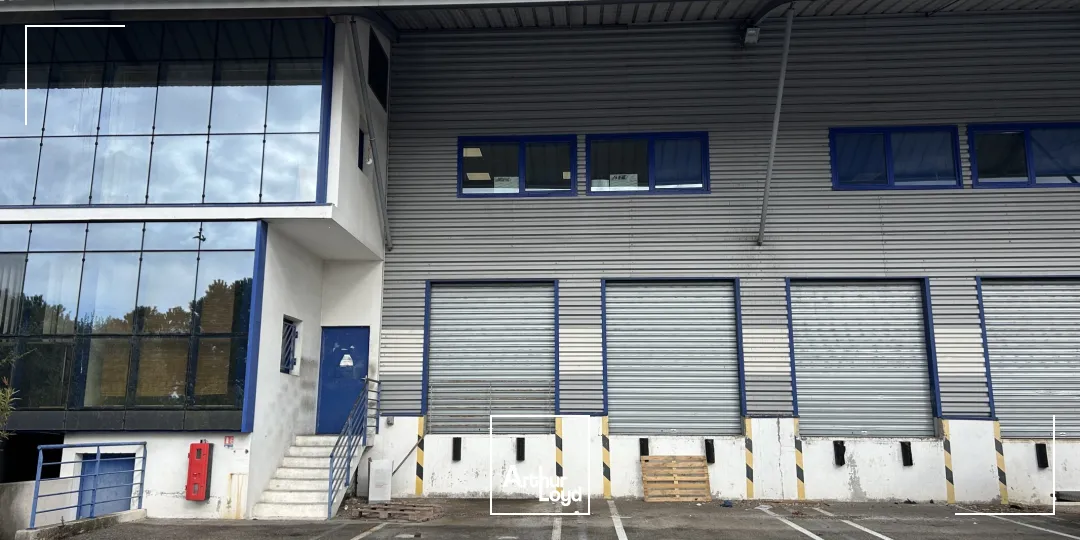 Locaux d'activité & Entrepôts - Location - AIX EN PROVENCE - 13290 - 2200-2200 - 7918526
