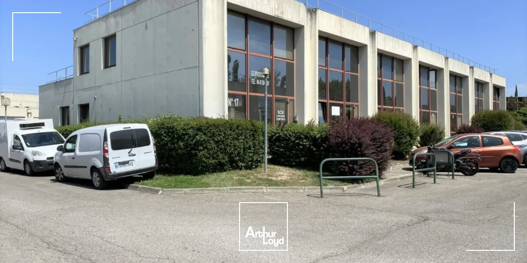Locaux d'activité & Entrepôts - Location - AIX EN PROVENCE - 13290 - 117-117 - 7918533