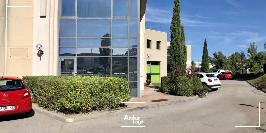 Locaux d'activité & Entrepôts - Location - AIX EN PROVENCE - 13290 - 260-260 - 7918543