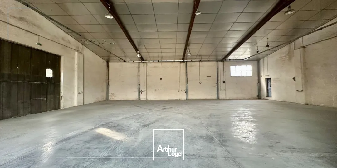 Locaux d'activité & Entrepôts - Location - BOUC BEL AIR - 13320 - 465-465 - 7918658