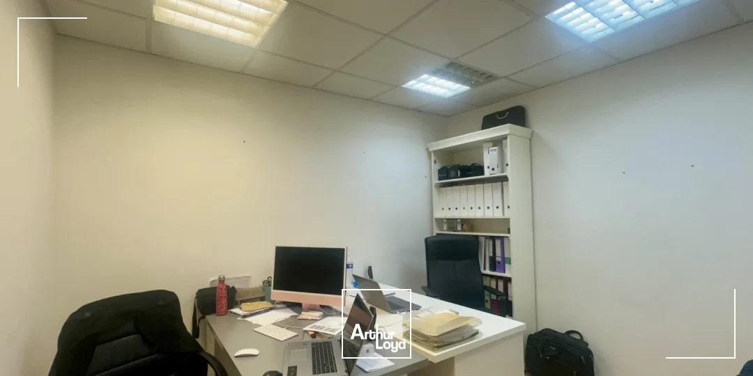 Locaux d'activité & Entrepôts - Vente - SAINT CANNAT - 13760 - 200-840 - 7918685