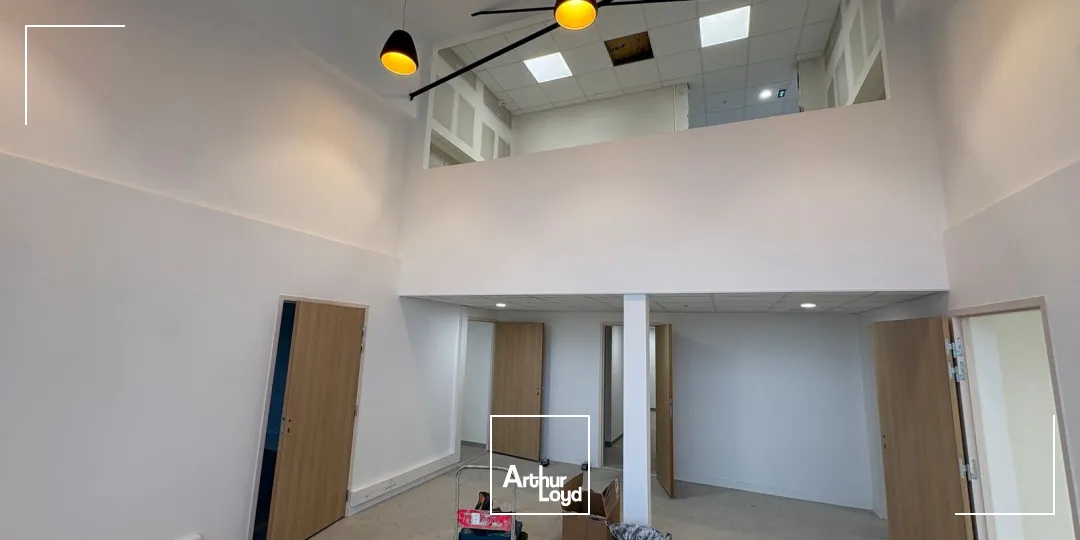 Locaux d'activité & Entrepôts - Location - SAINT JEAN DE BRAYE - 45800 - 689.44-689.44 - 7918844