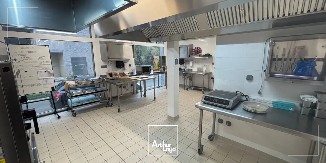 Locaux commerciaux - Location - BORDEAUX - 33300 - 180-180 - 7918936