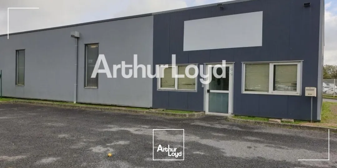Locaux d'activité & Entrepôts - Vente - VIRE NORMANDIE - 14500 - 300-300 - 7919422