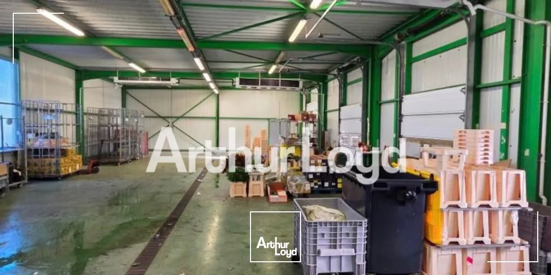 Locaux d'activité & Entrepôts - Vente - VIRE NORMANDIE - 14500 - 300-300 - 7919425