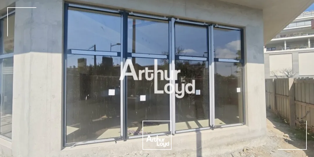 Locaux commerciaux - Vente - CAGNES SUR MER - 06800 - 120.2-120.2 - 7919466