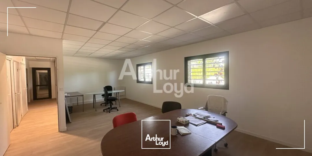 Locaux d'activité & Entrepôts - Vente - SAINT-ARMEL - 35230 - 840-840 - 7919600