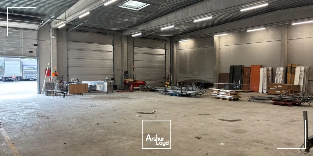 Locaux d'activité & Entrepôts - Location - LAMORLAYE - 60260 - 658-658 - 7919757