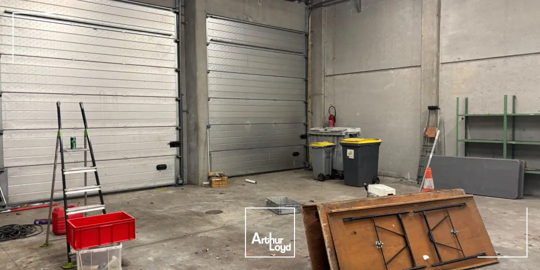Locaux d'activité & Entrepôts - Location - LAMORLAYE - 60260 - 658-658 - 7919758