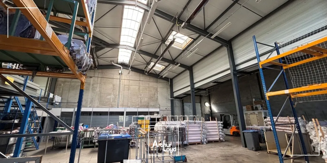 Locaux d'activité & Entrepôts - Location - LISSIEU - 69380 - 759.26-759.26 - 7920274
