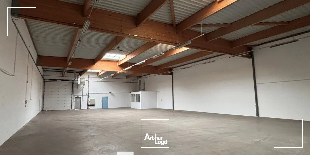 Locaux d'activité & Entrepôts - Location - DECINES CHARPIEU - 69150 - 662-662 - 7920288