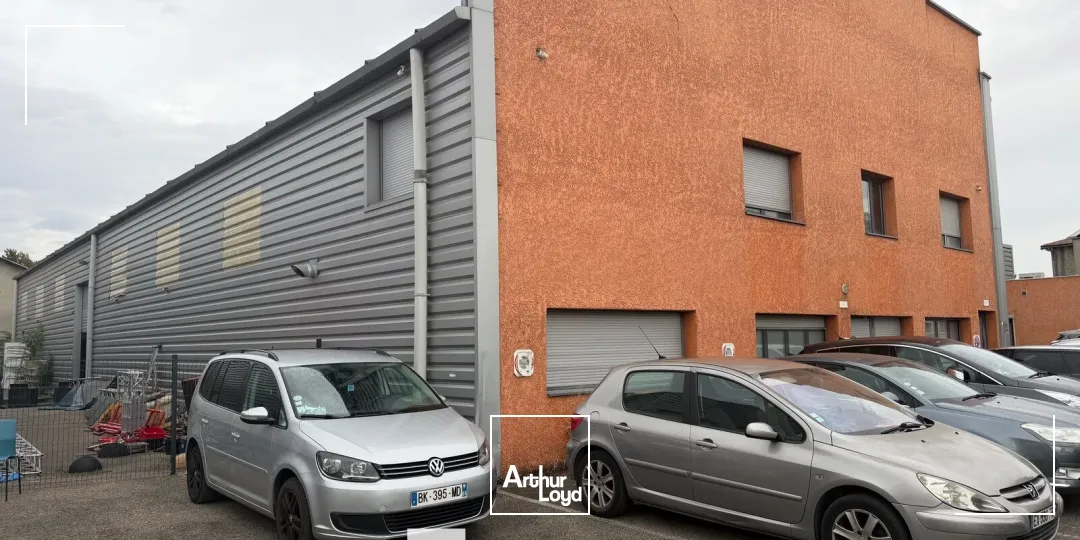 Locaux d'activité & Entrepôts - Location - VILLEURBANNE - 69100 - 930-930 - 7920295