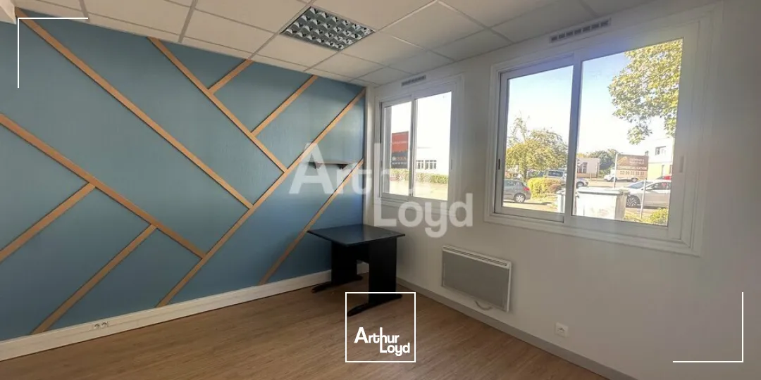 Locaux d'activité & Entrepôts - Location - CESSON-SÉVIGNÉ - 35510 - 330-330 - 7921711