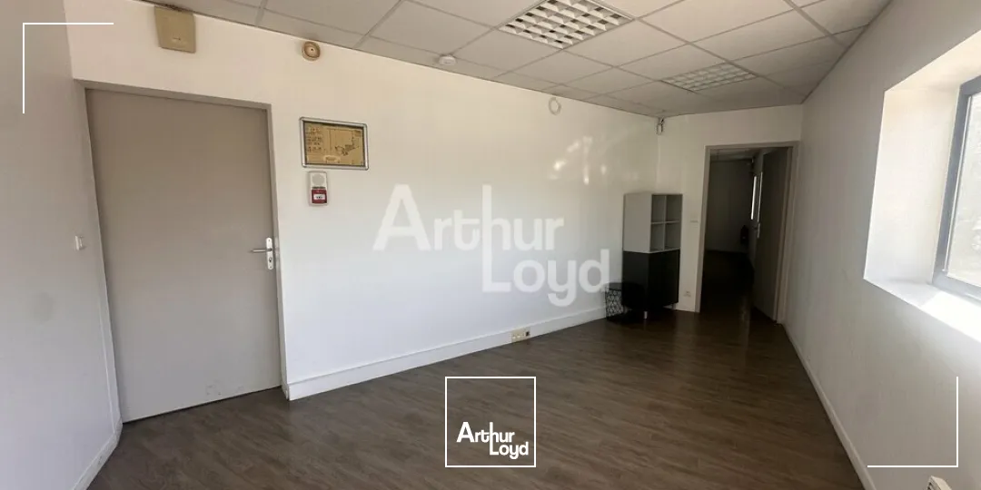 Locaux d'activité & Entrepôts - Location - CESSON-SÉVIGNÉ - 35510 - 330-330 - 7921712