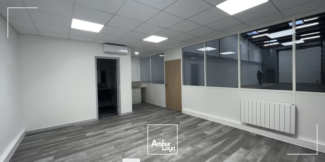 Locaux d'activité & Entrepôts - Location - VAULX EN VELIN - 69120 - 195-195 - 7922534