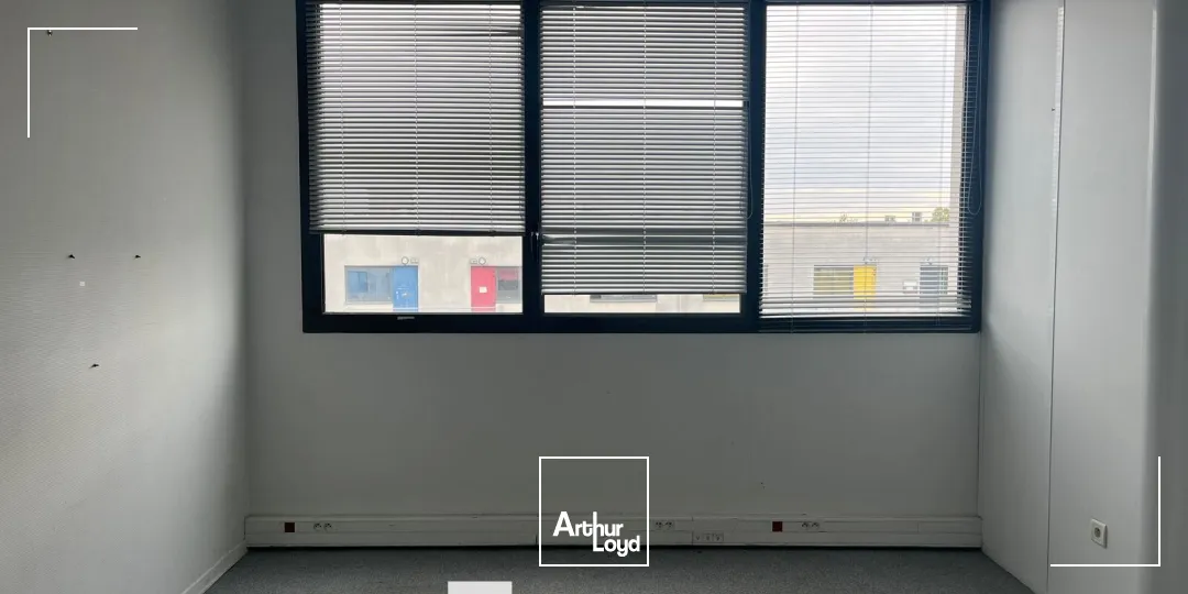 Locaux d'activité & Entrepôts - Location - VILLEURBANNE - 69100 - 85-1027 - 7922541