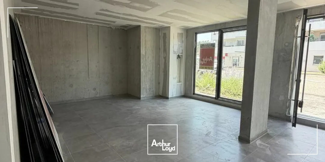 Locaux commerciaux - Location - HAGUENAU - 67500 - 92.45-92.45 - 7922738