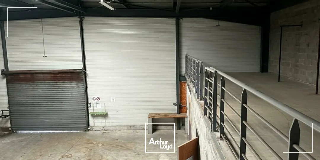 Locaux commerciaux - Location - SAINT-DOULCHARD - 18230 - 1008-1008 - 7922854
