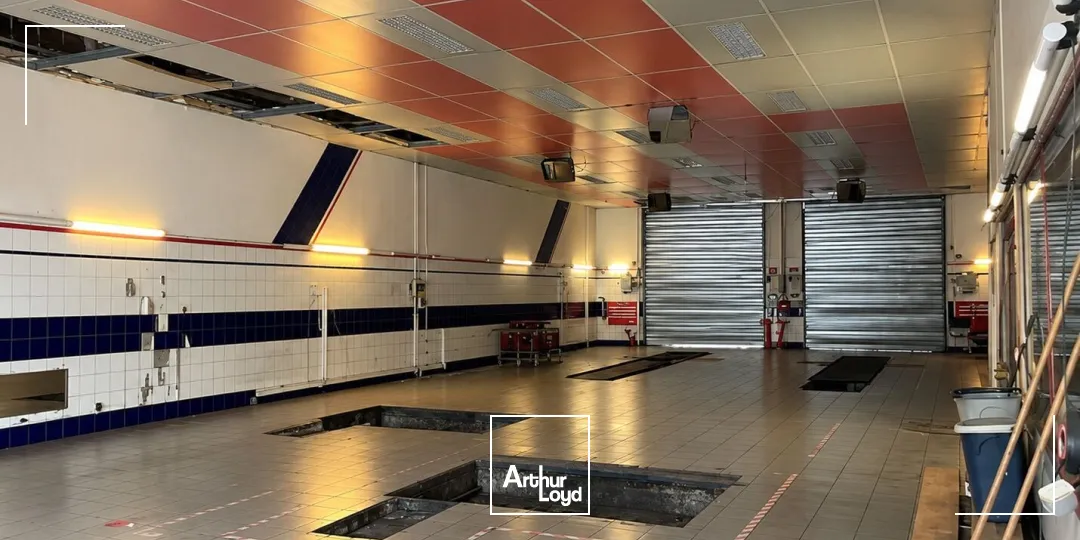 Locaux d'activité & Entrepôts - Location - VENISSIEUX - 69200 - 375-375 - 7923617