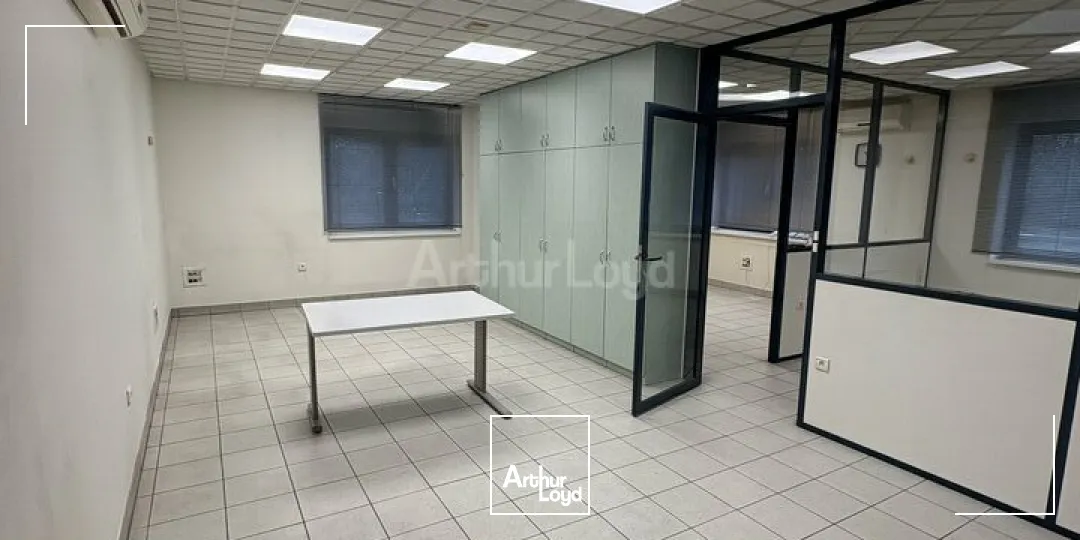 Locaux commerciaux - Location - OSTWALD - 67540 - 340-340 - 7923812